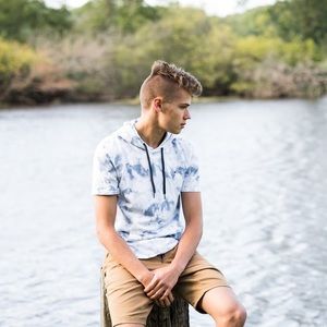 Meet your Posher, Justin